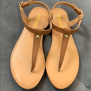 Summer sandals On sale!🚨